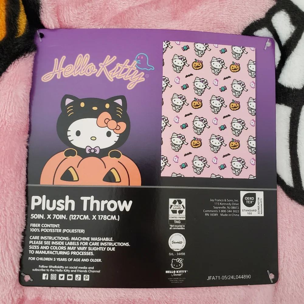 Hello Kitty Halloween Mummy Pink Plush Throw Blanket Sanrio 50x70